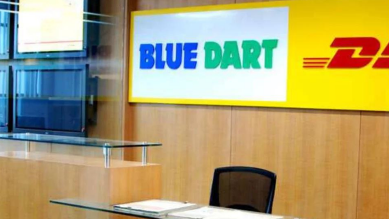 Blue Dart Announces 'Merry Express': Seasonal Offers on Domestic and International Shipments