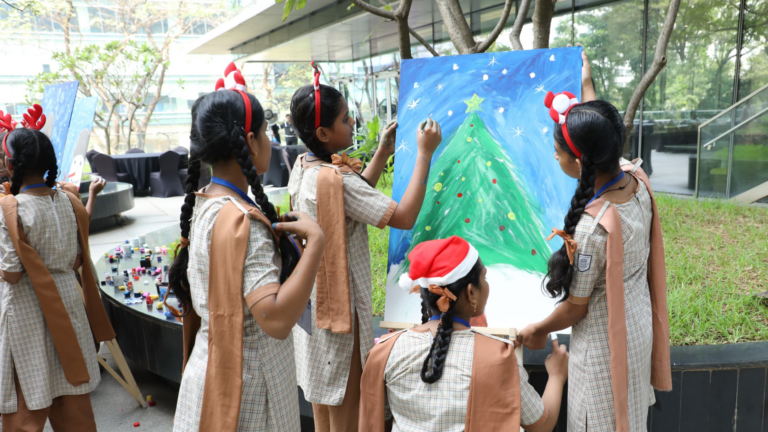Spreading Christmas Cheer, “One Wish at a Time”: Godrej Vikhroli Cucina Initiative adds a sparkle of joy amongst children”