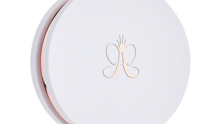 Anastasia Beverly Hills INTRODUCES Glow Seeker Highlighter