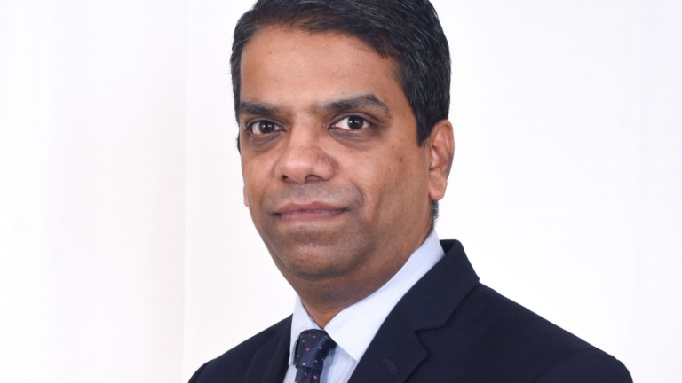 Anand Vardarajan Business Head – Institutional Clients, Banking, Alterna... (1)