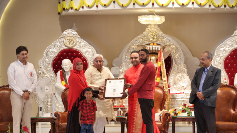 Gift of Life Certificate Presented to Little Muhammad