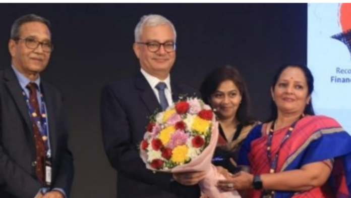 Dr. Kalpanaa Sankar honoured with ‘Lifetime Contribution to the Sector by an Individual’ award at The Inclusive Finance India Award 2023