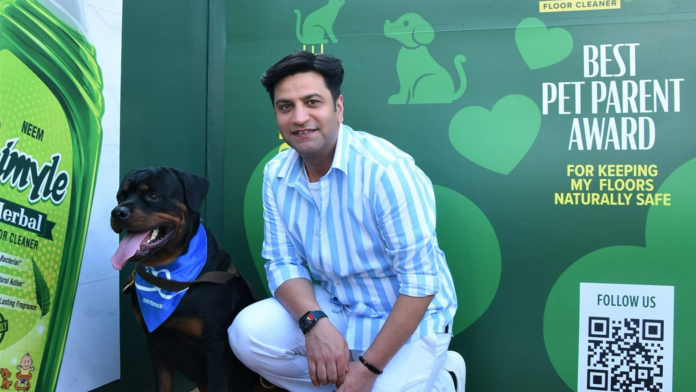 ITC Nimyle Teams Up with Pet Fed for Pawsitively Clean Floors