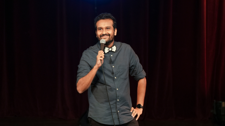 Comedian & pun-master Sahil Shah to kick start his India tour with his solo comedy special 'Broken'. Grab Your tickets on Paytm Insider