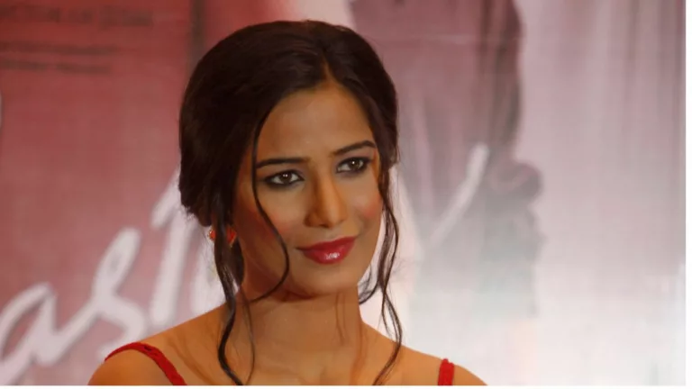 After an eventful week, Poonam Pandey trends on the IMDb Popular Indian Celebrities List