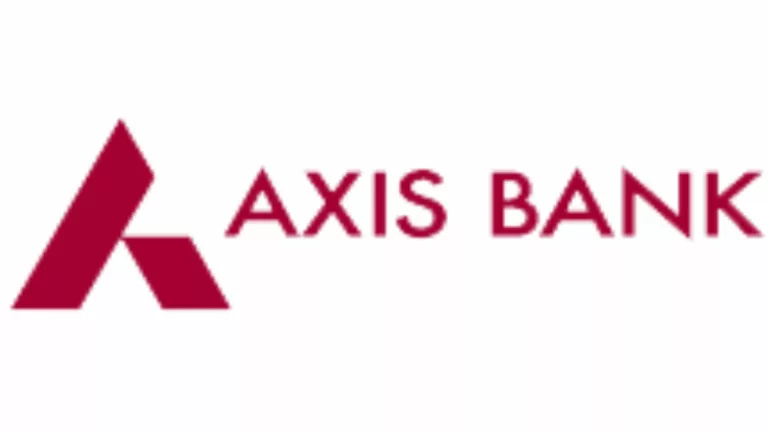 Axis Bank introduces digital opening of US Dollar Fixed Deposits for NRI customers at GIFT City through its mobile application
