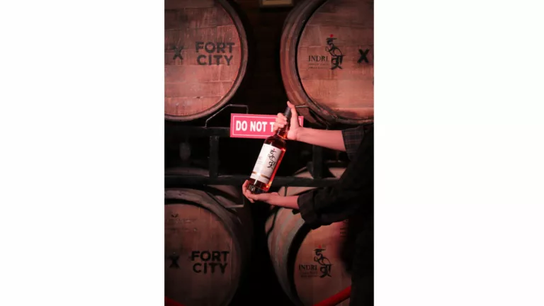 INDRI SINGLE MALT WHISKY AND FORT CITY BREWING UNVEIL INDIA FIRST BARREL AGED BEER COLLABORATION