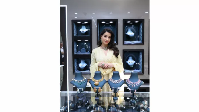 Bollywood star Nora Fatehi inaugurates Kalyan Jewellers’ two new showrooms in New Delhi