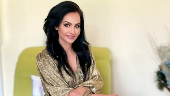 Punjabi actress & entrepreneur Gugni Gill Panaich's trending vogue avatars make headlines, get some style inspiration ASAP