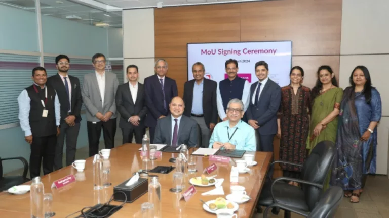 Axis Bank extends support to the National Cancer Grid and Tata Memorial Centre and contributes Rs. 100 crores towards enhancing research, innovation and digital health adoption in oncology