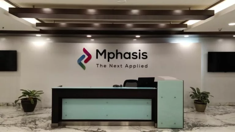 Mphasis Signs Strategic Collaboration Agreement with AWS to Launch Gen AI Foundry for Financial Services