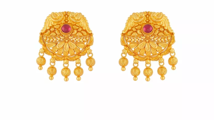 Reliance Jewels Unveils a New Sparkling Collection for Gudi Padwa